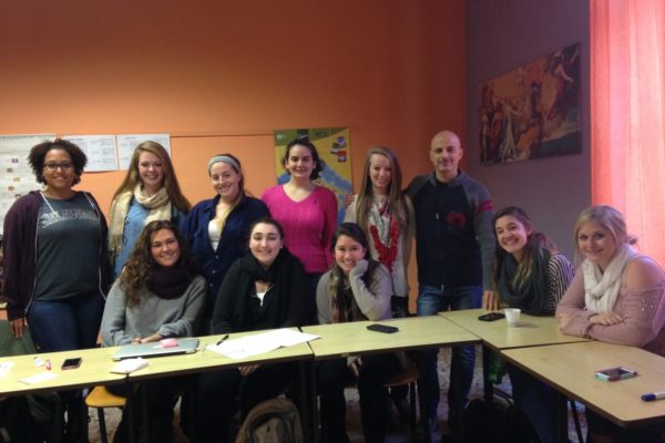 Gruppenfoto mit der Klasse in der Sprachschule in Siena, Italienisch lernen in Siena